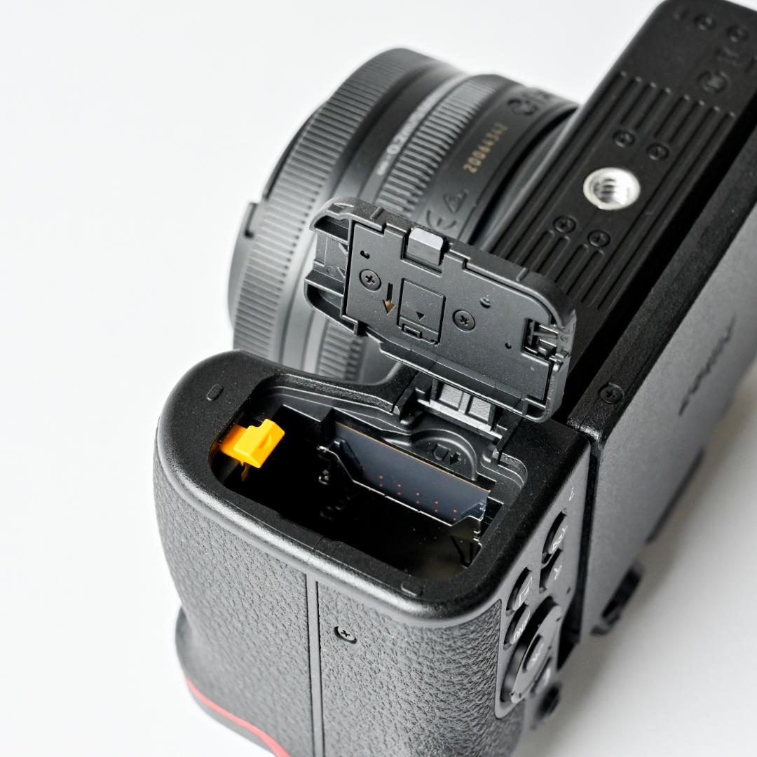 Nikon Z30 ボディ+16-50mmレンズ★シャッター回数 339★