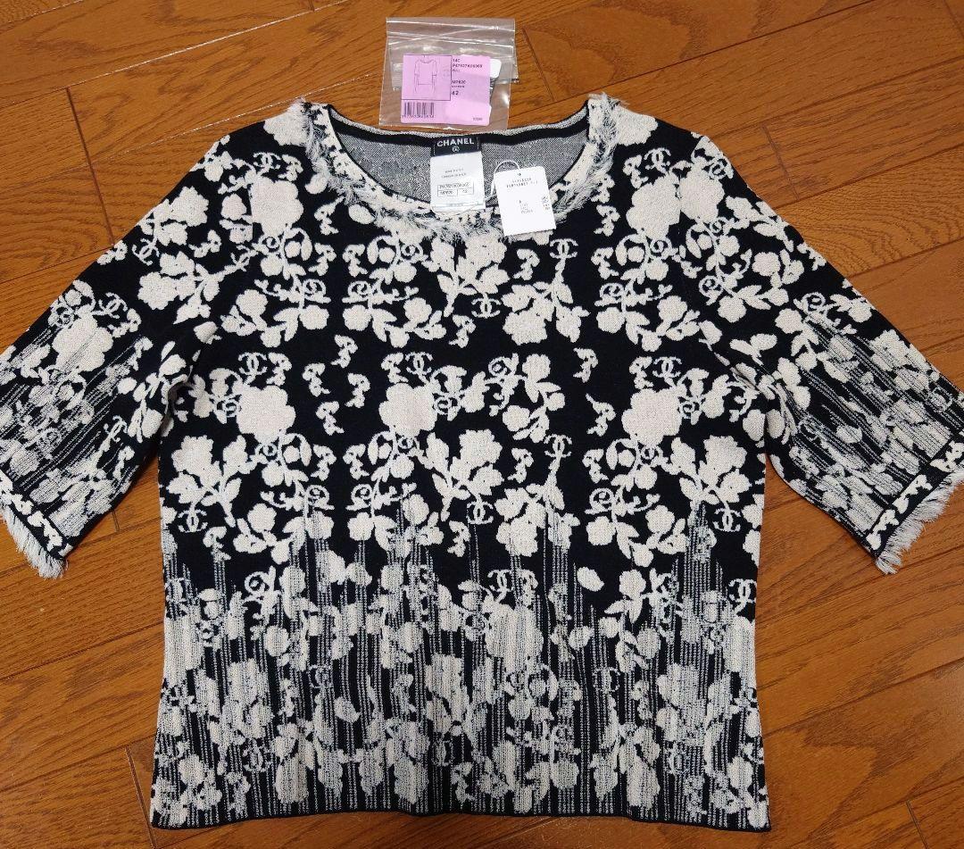 最終価格です。★CHANEL★ フラワー柄 五分袖ニット 42
