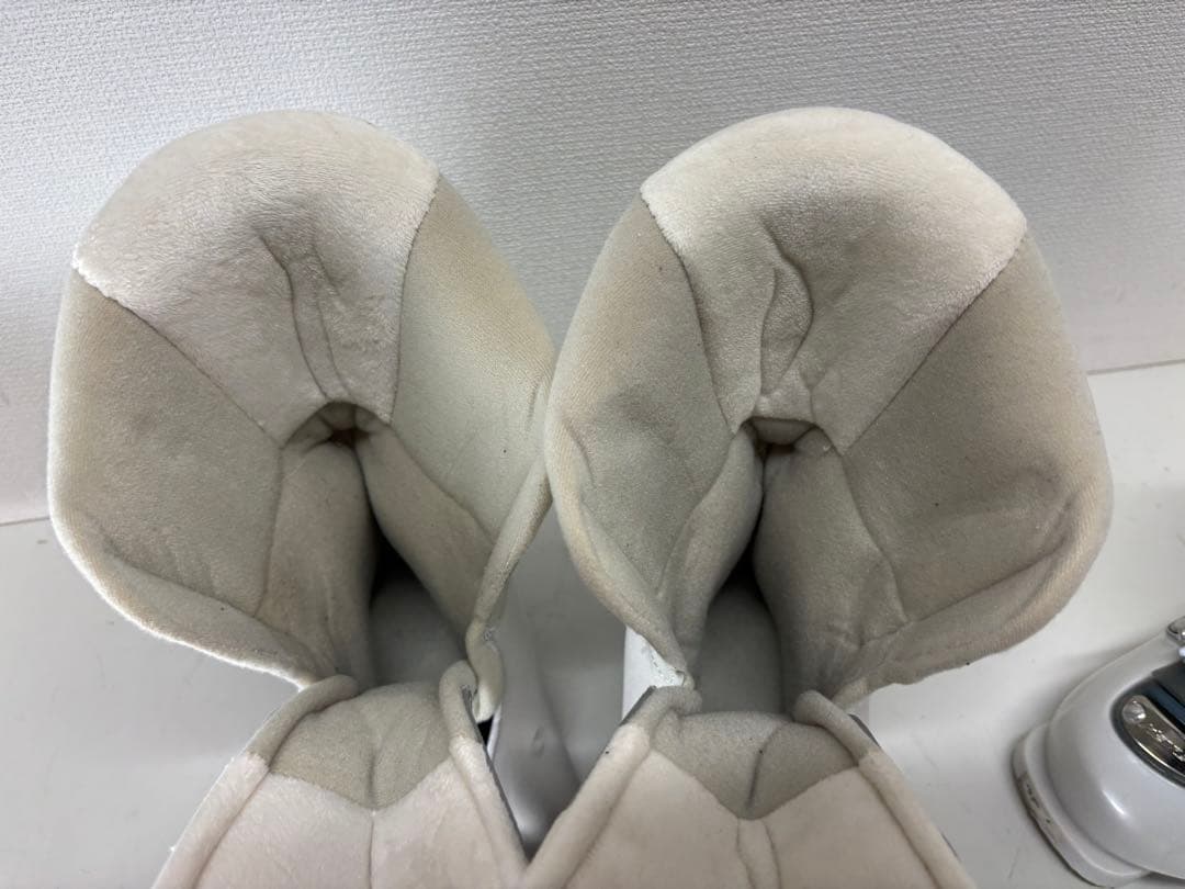 美品 Hart HART DIVA 女性用スキー用ブーツ ホワイト 25cm