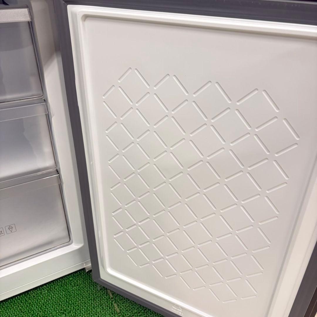 625 展示品　極美品　冷蔵庫　200L弱 一人暮らし　小型　洗濯機も有 右開き