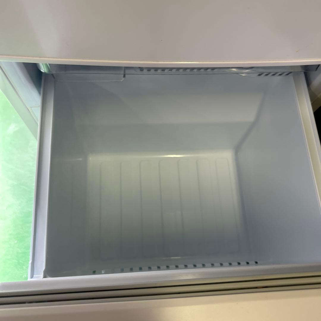 す*ん様 三菱 MR-P15EF-KW 冷蔵庫 家庭用 2020年製