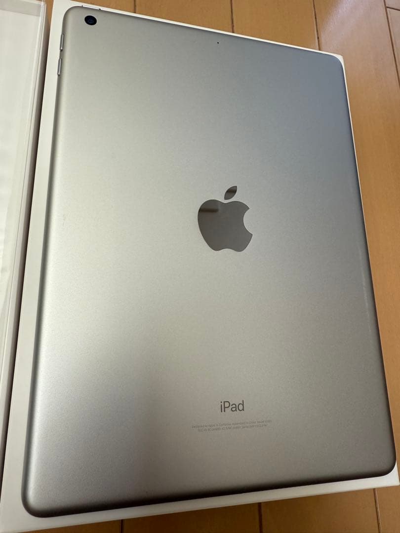 【極美品】Apple iPad 第6世代 Wi-Fiモデル