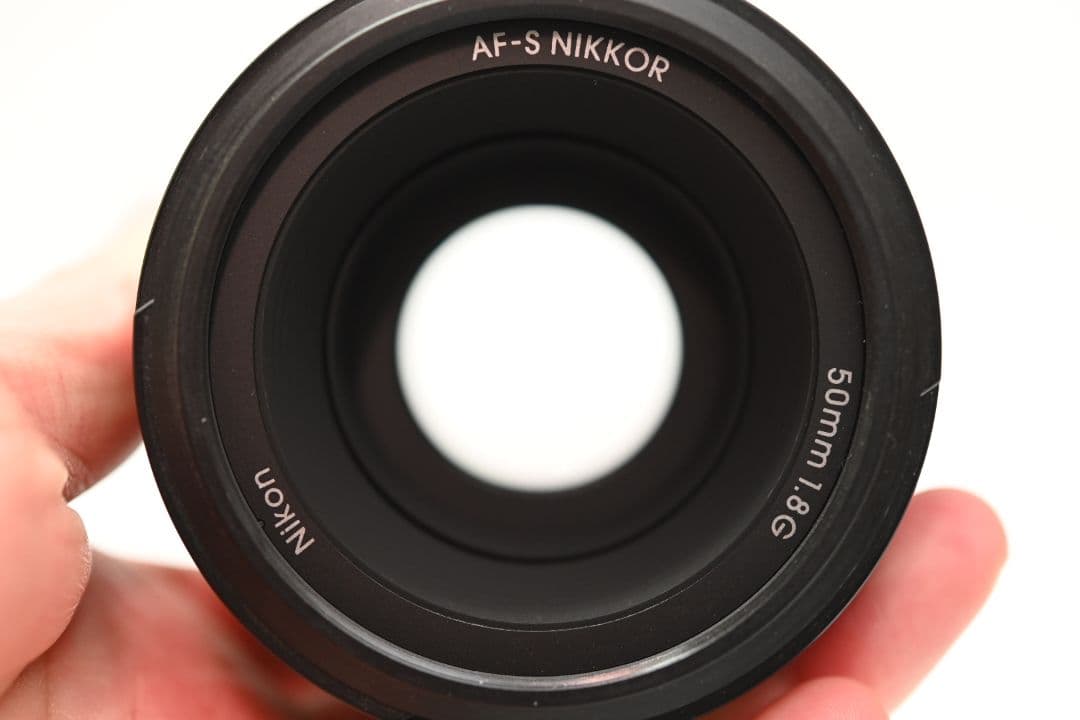 S級美品 新品級 レンズ AF-S NIKKOR 50mm f/1.8G ①
