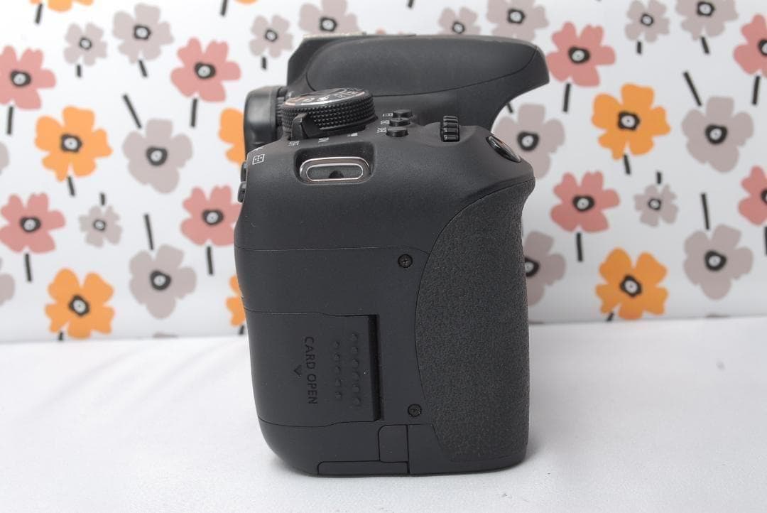 ❤Canon Kiss X8i❤高性能STMレンズ❤一眼レフ❤Wi-Fi転送❤