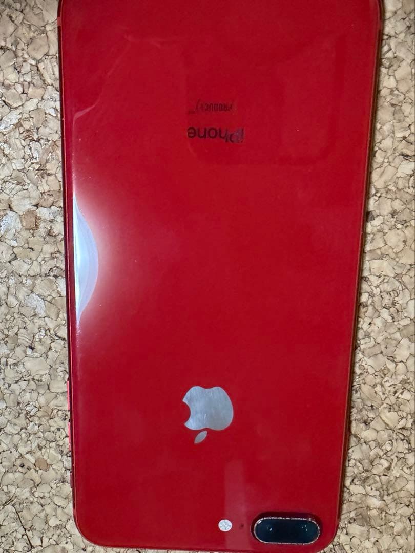 iPhone 8 plus 画面ひび割れあり　箱有り