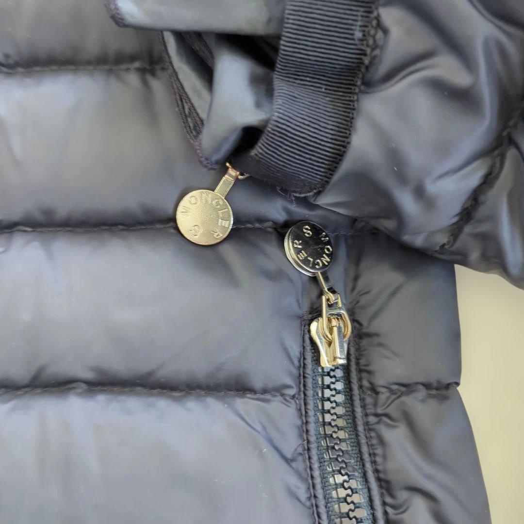 スンスンさん MONCLER　ダウン