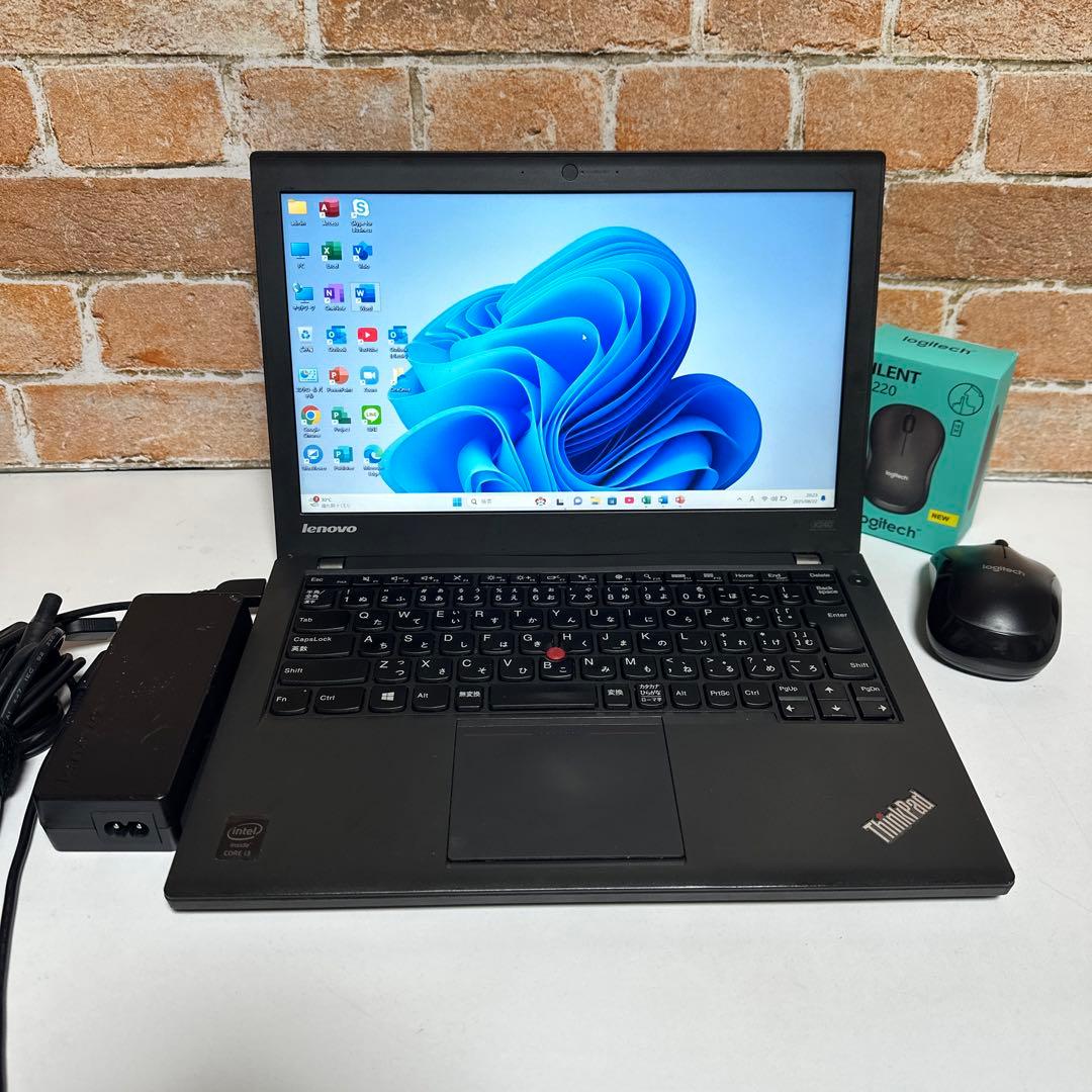 ThinkPadノート PC 高速起動SSD オフィス2024年　マウス付き