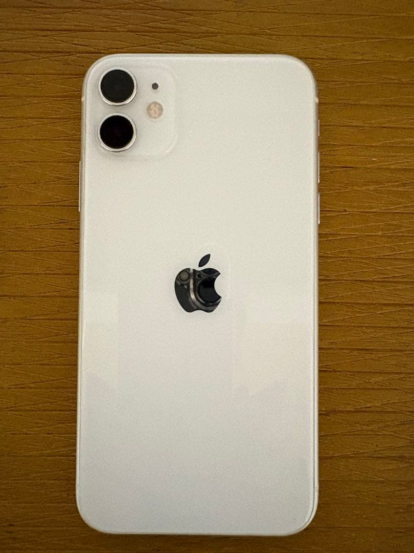 Apple iPhone 11 ホワイト 本体64GB