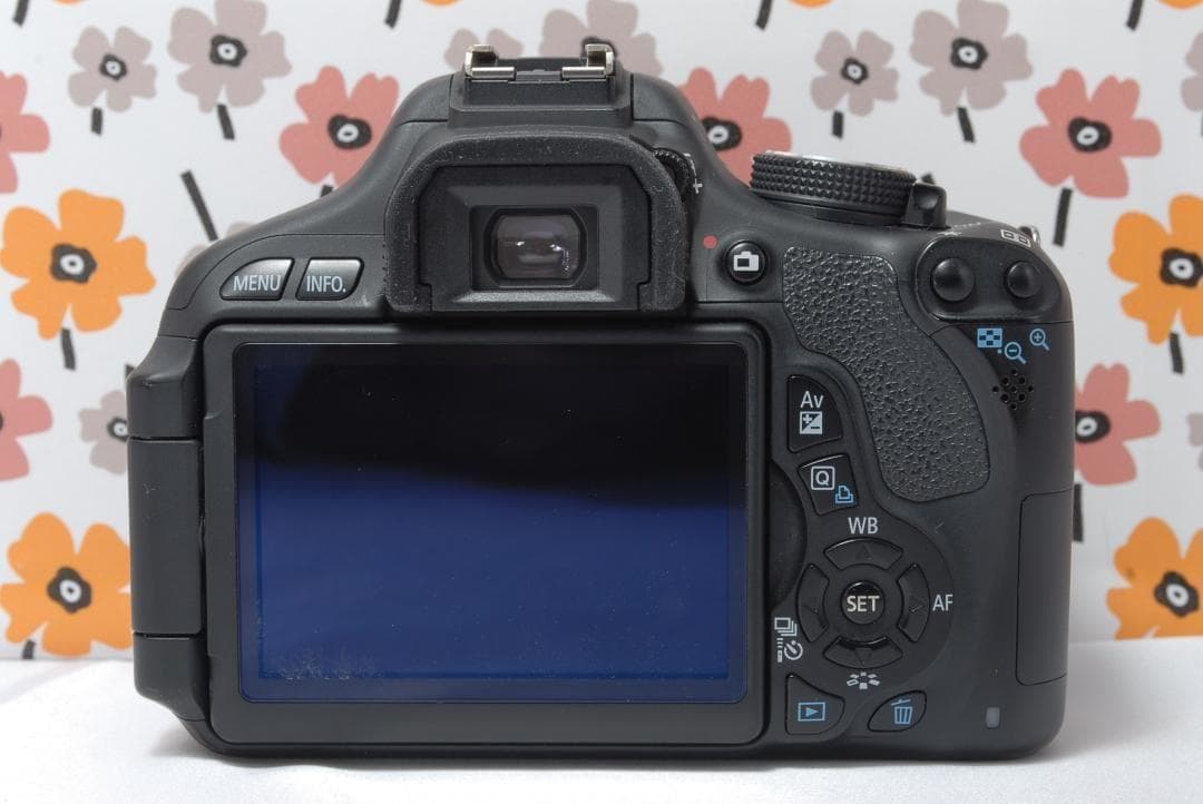 ❤Canon Kiss X5❤スマホ転送OK❤カメラバック付き❤Wレンズセット❤