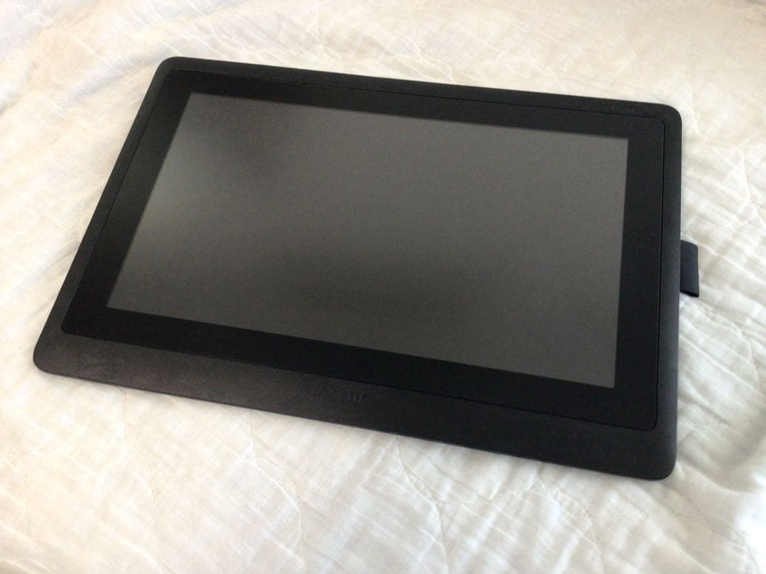 ワコムCintiq 16 FHD DTK1660K0D 15.6インチ