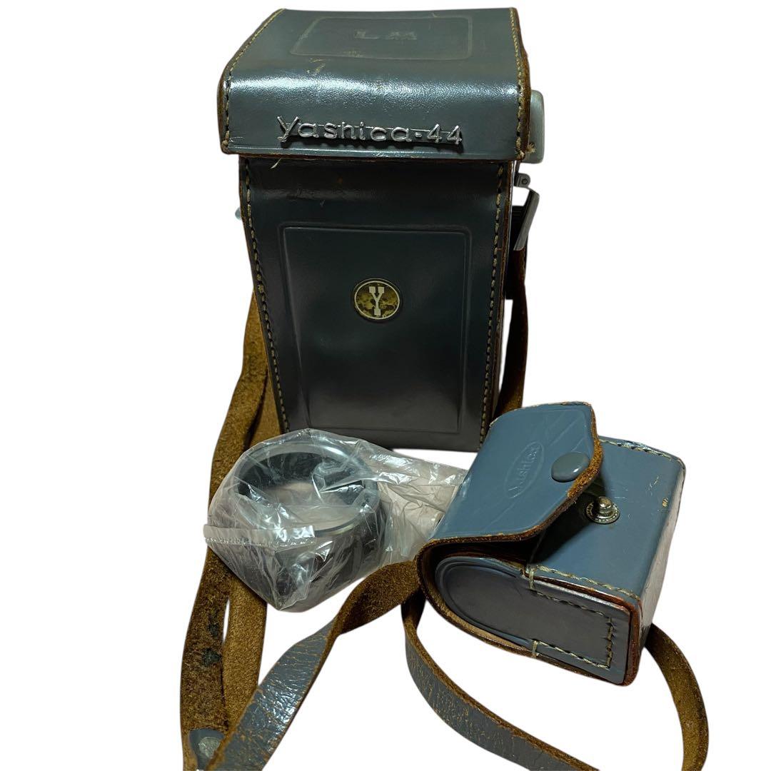 【希少】二眼レフカメラ　Yashica ヤシカ44 フード、ケース付
