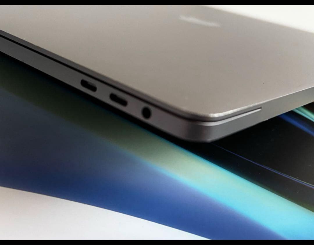 Apple MacBook Pro 16インチ 2019 i9 64GB 2TB