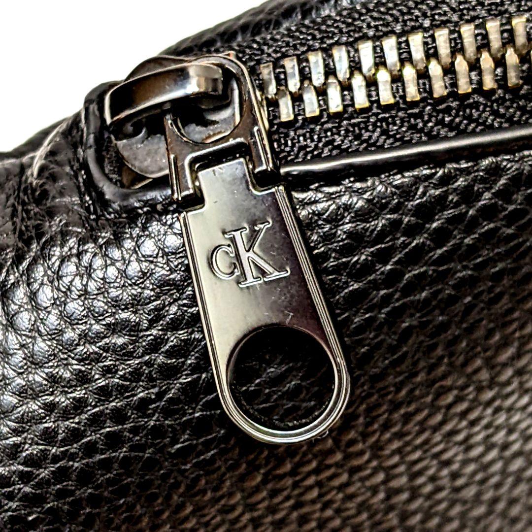 美品   ボディバッグ ウルトラライトウエストバッグ