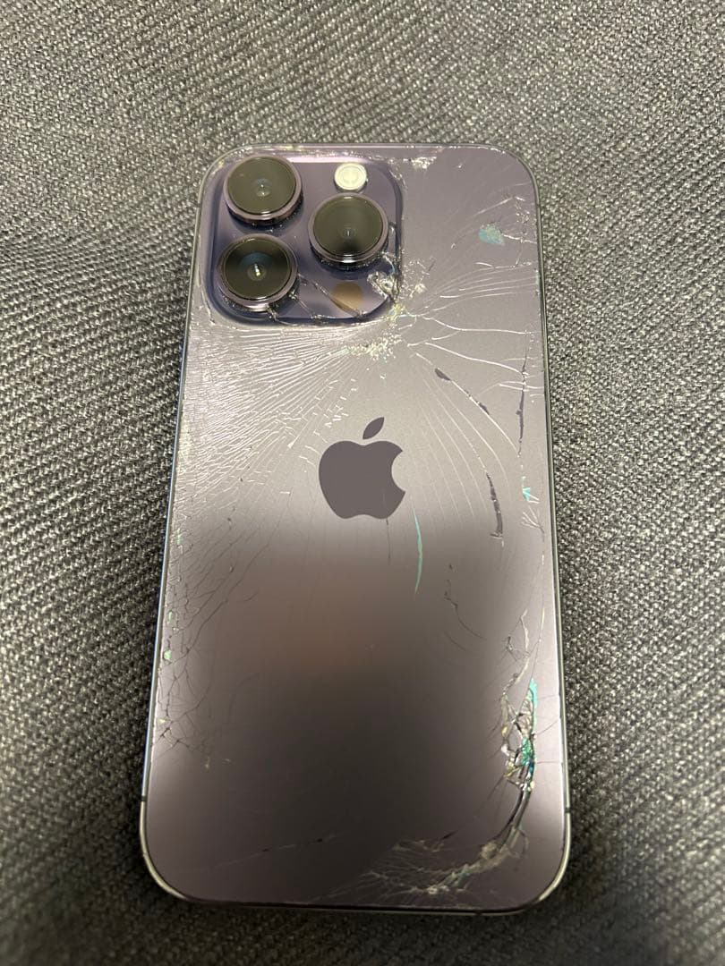 iPhone14pro 背面割れ　ジャンク