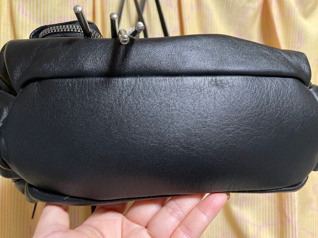 イア パピヨネ　コロンボストンバッグ ブラック