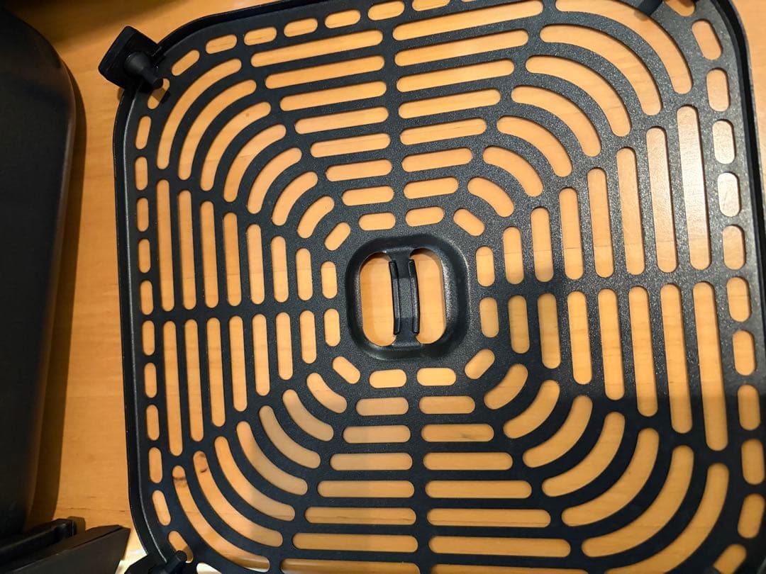 ⭐︎COSORI ⭐︎ノンフライヤー 6L CAF-DC601⭐︎コソリ⭐︎