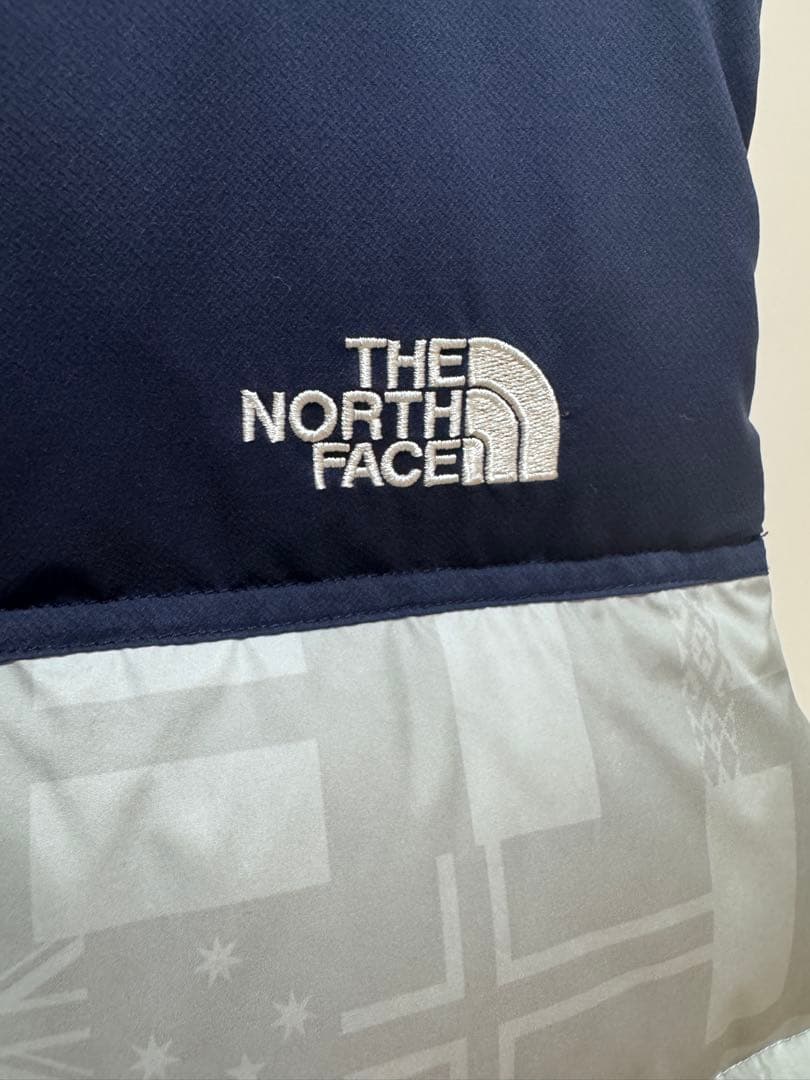 ノースフェイスダウンベスト 限定品