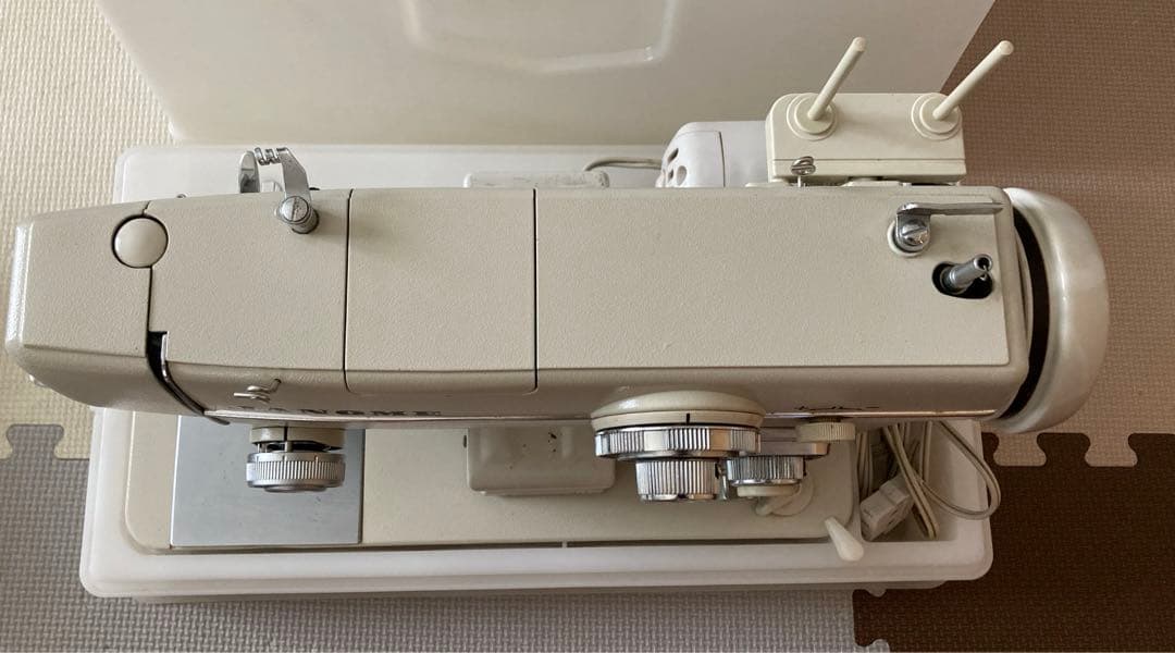 ジャノメミシン ダイヤルスーパー70 680型