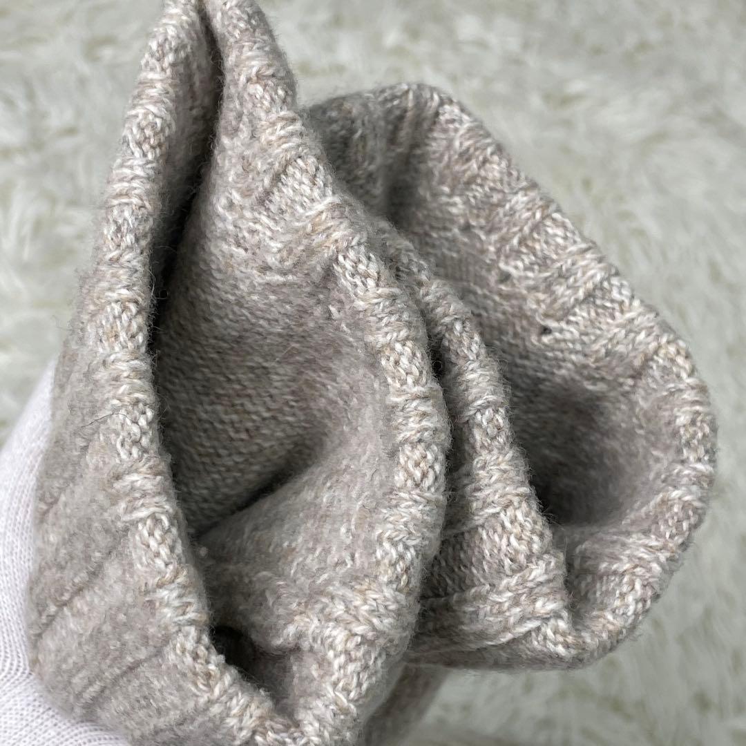 美品 セオリーリュクス ハイネックニット　ウールカシミヤ　スリット　グレージュ