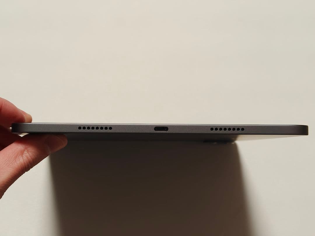 iPad Pro 11インチ / 新品保護ガラス / カバー+ペン付属