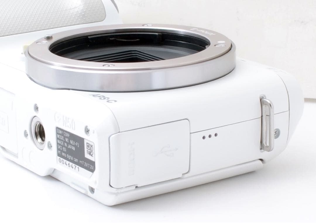 S数少！SONY α NEX-F3★スマホ転送★望遠レンズ付き★カメラバック付き