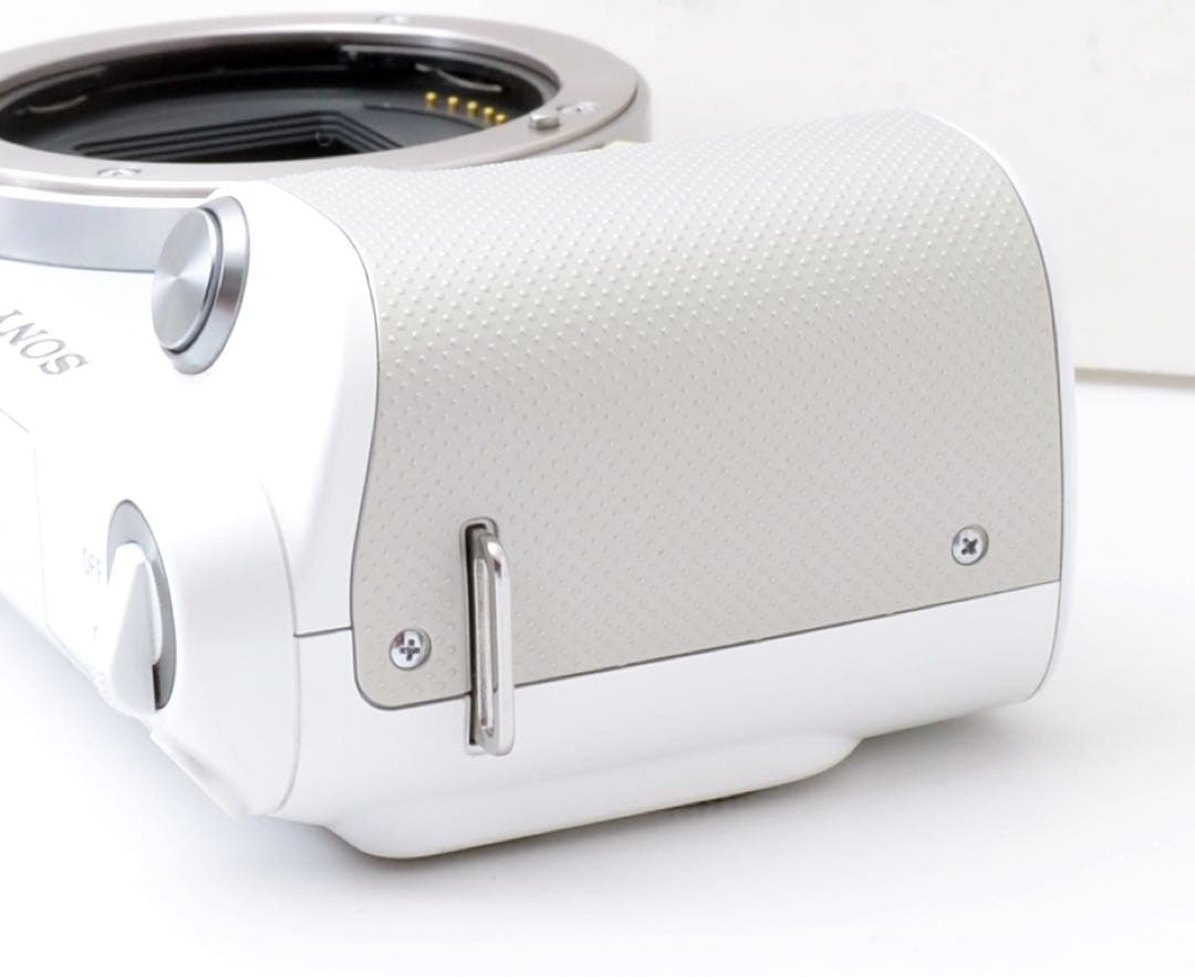 S数少！SONY α NEX-F3★スマホ転送★望遠レンズ付き★カメラバック付き