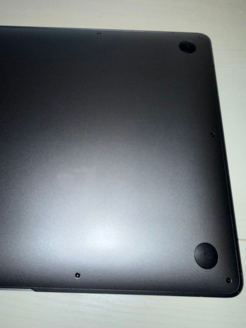 Apple MacBook Air (M1, 2020) 美品 8G/256GB