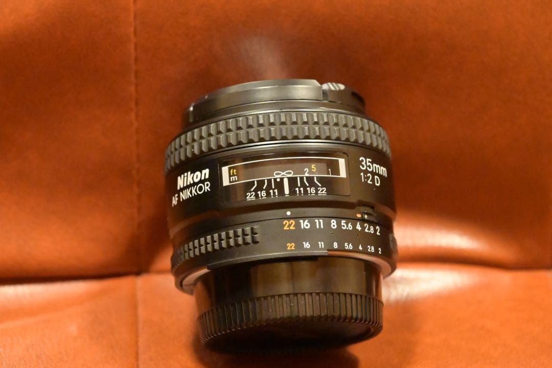 極美品 Nikon AF Nikkor 35mm F2 D ニコン 単焦点