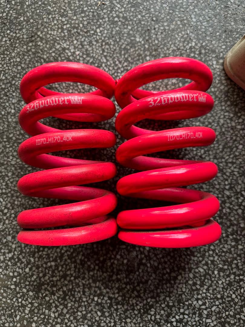 326パワー チャラバネ　40キロ