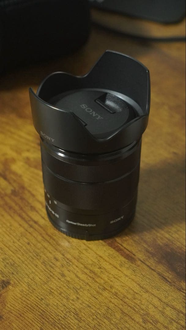 Sony E 18-55mm F3.5-5.6 OSSレンズ