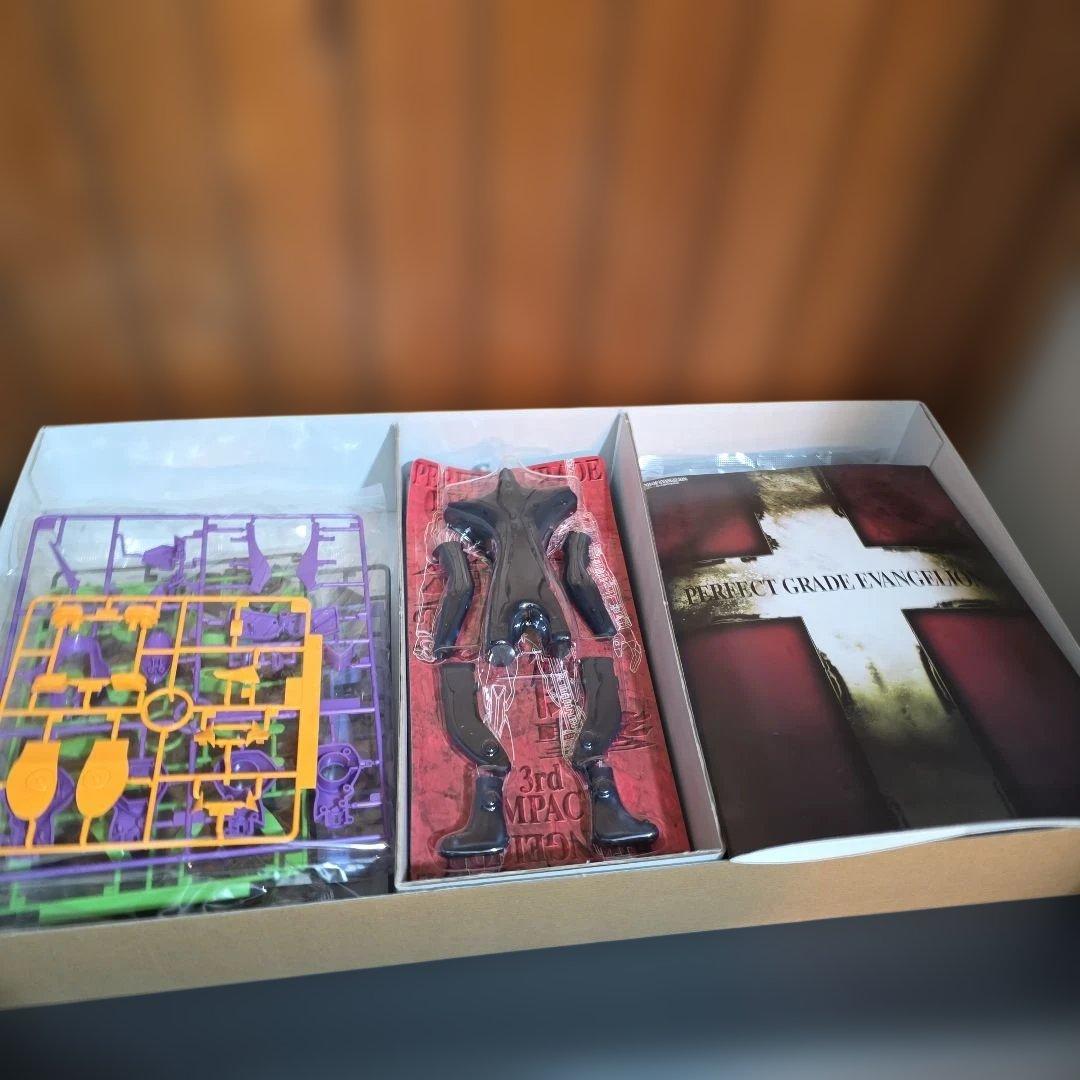 ワ*ン様 パーフェクトグレード エヴァンゲリオン