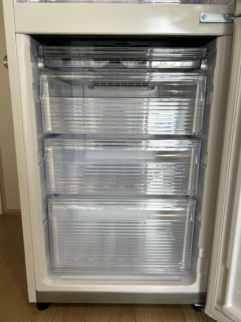 シャープ　ノンフロン冷凍冷蔵庫　SJ-PD28J-W 2023年製