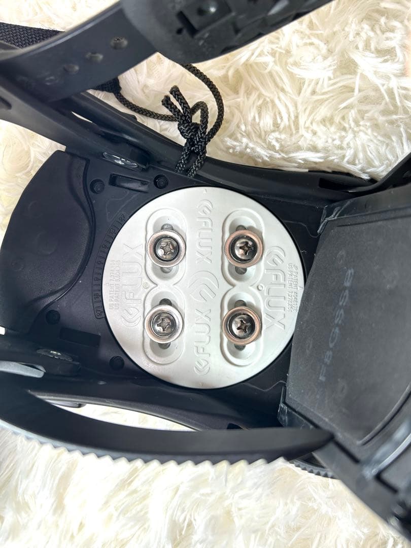 値下げ！FLUX GS SMサイズ スノボ　スノーボード ビンディング