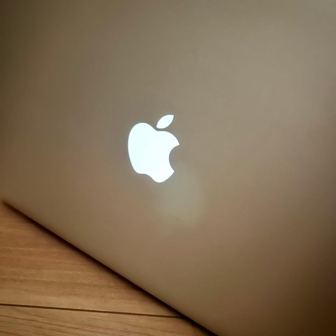 リ＊ド　MacBook Pro 2台