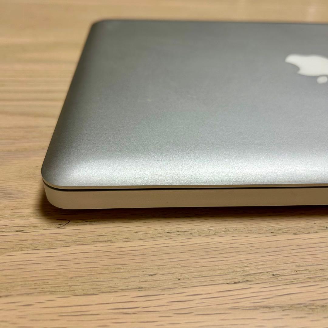 リ＊ド　MacBook Pro 2台