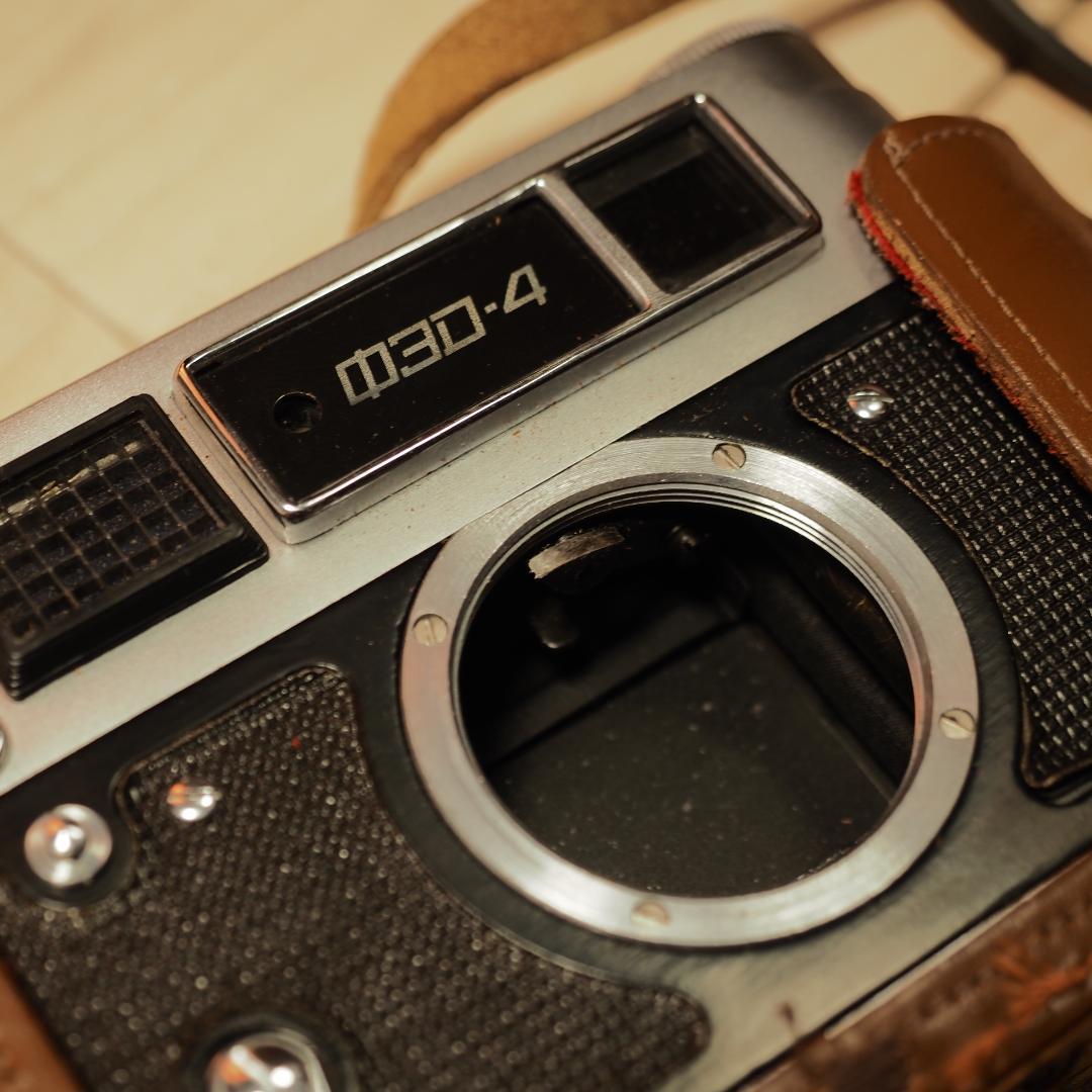 ロシア　FED 4 ボディ &　インダスター61 53mm f2.8