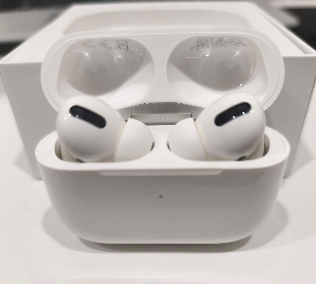 AirPods Pro1 本体 充電ケース付き ホワイト