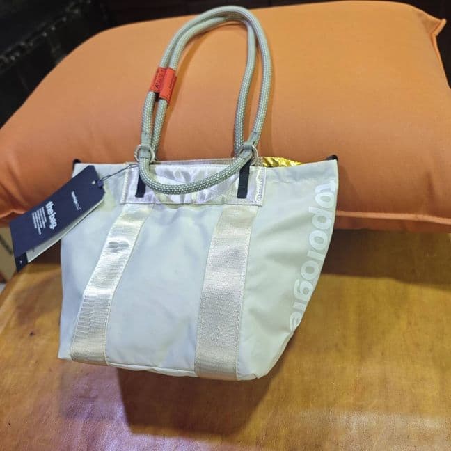 topologie トートバッグ ゴールド/ベージュ 両面使用可能