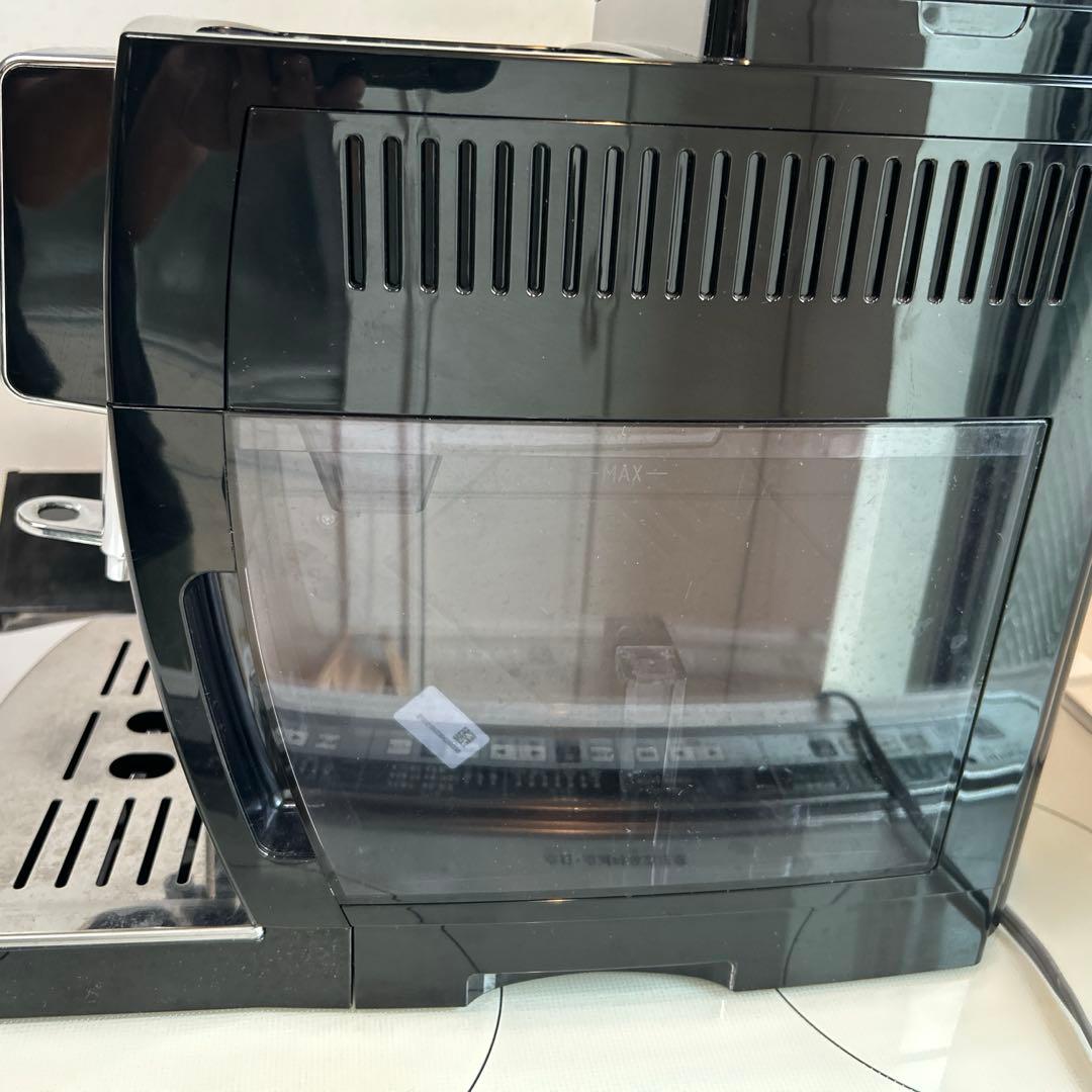 DeLonghi デロンギ マグニフィカS 　ECAM23120BN