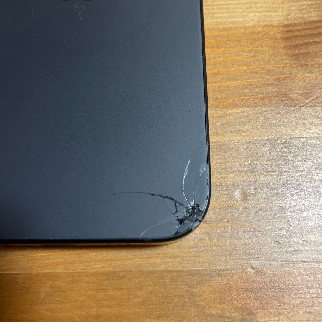 Apple iPhone 15ブラック 本体