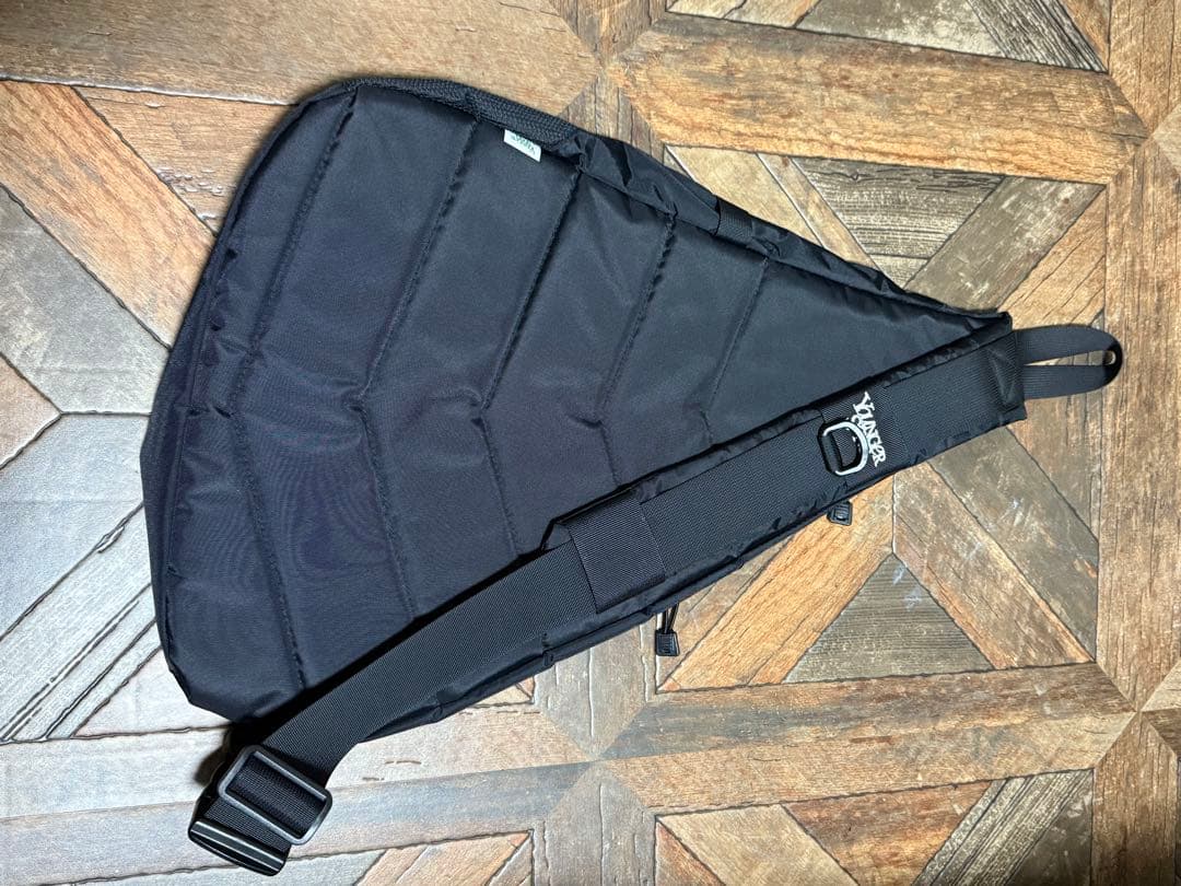 ボディーバッグ・ヤンガーソングボディーバッグ