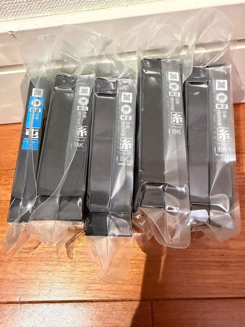 ヤ*ん様 エプソン IB07KB 4本　IB07CB1本