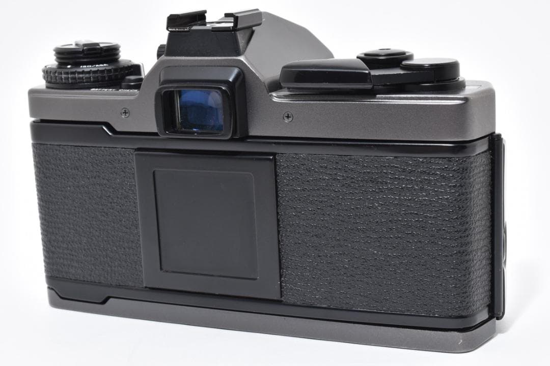 フィルムカメラ Olympus OM-3 Ti C0055