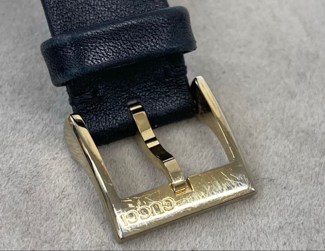 GUCCIグッチ ディアマンティッシマ 141.4 シェル文字盤 腕時計 不動