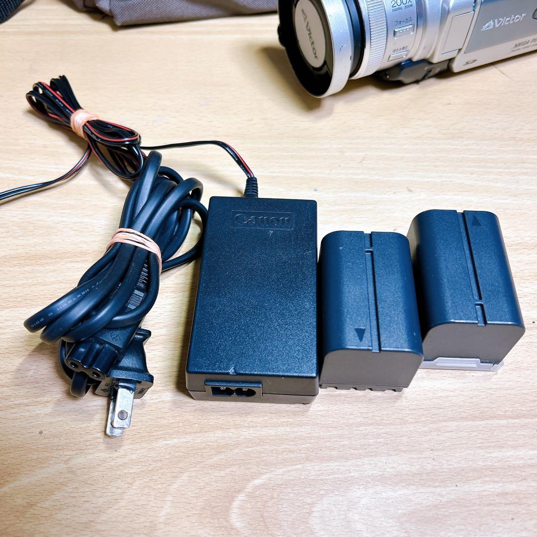 miniDVのダビングにオススメ！Victor ビデオカメラ GR-DV3500