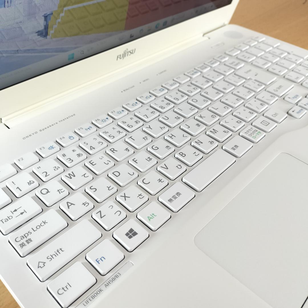 ノートPC Windows11 i7 SSD メモリ16GB 富士通 テンキー