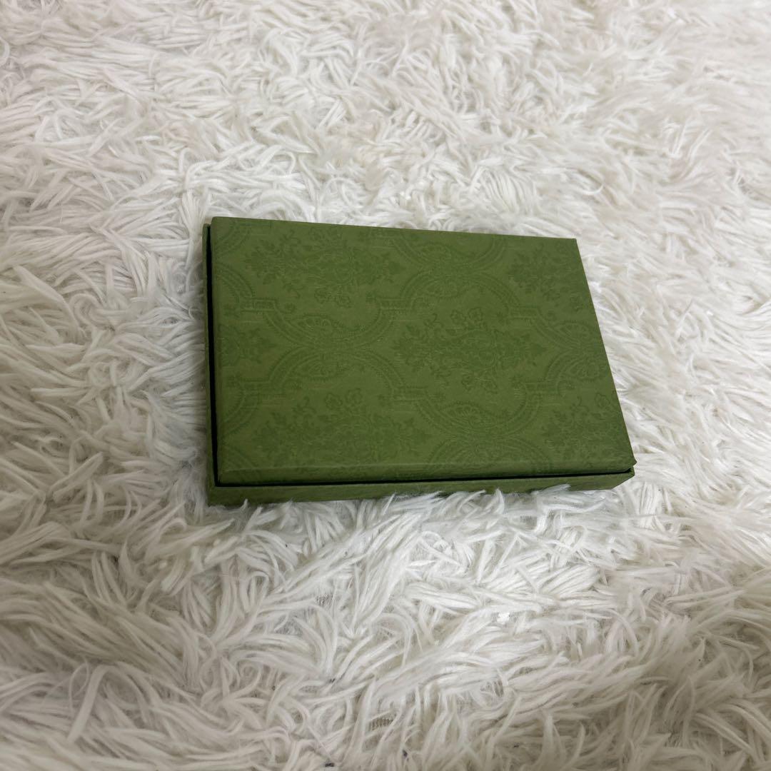 新品 未使用 GUCCI iPhone 15 PRO ケース　gg柄　正規品