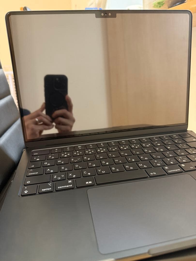 MacBook Air 2022 M2 8GB 256GB（箱入り）