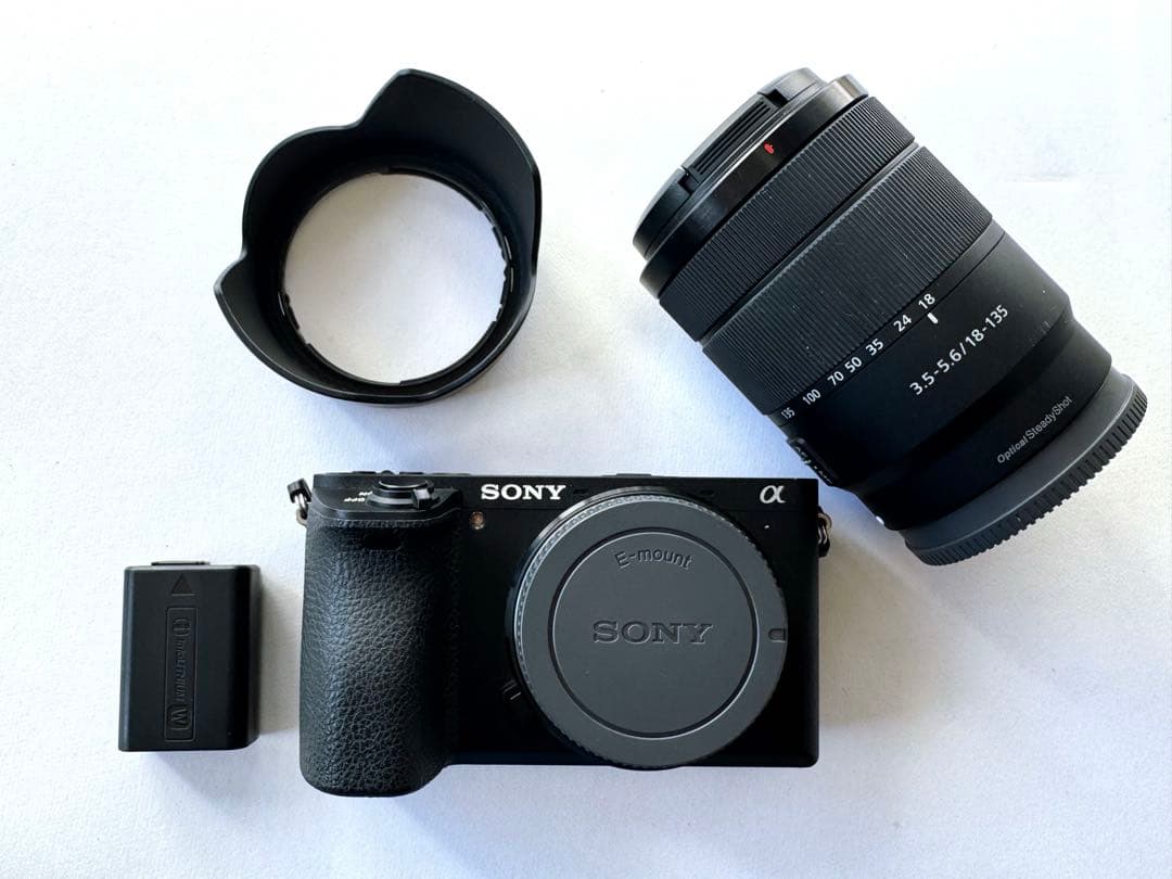 ロ*み様 SONY α6500 ミラーレス一眼　レンズ付き