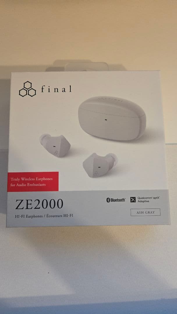 新品未開封 final ZE2000